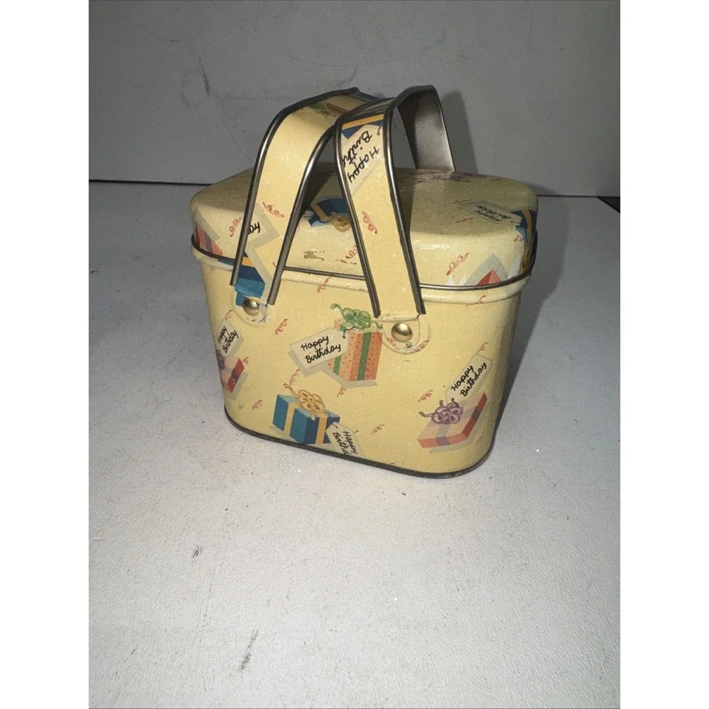 Vintage‎ Melissa Sweet 1988 Basket Tin 